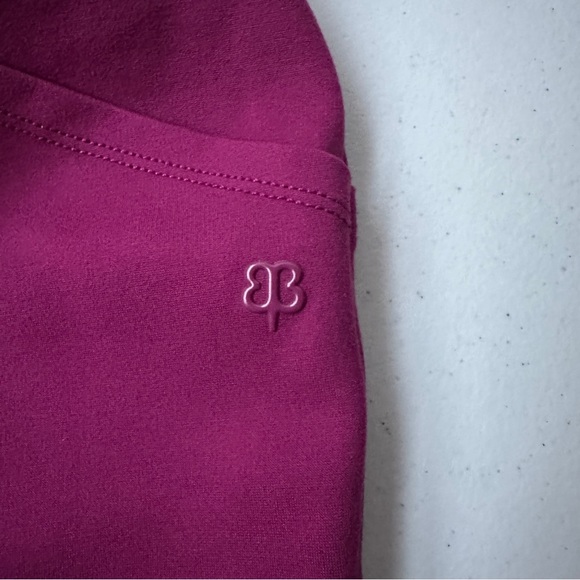 Betabrand Womens Skinny Leg Journey Pant Leggings Pockets Size S PETITE Burgundy - Picture 11 of 12